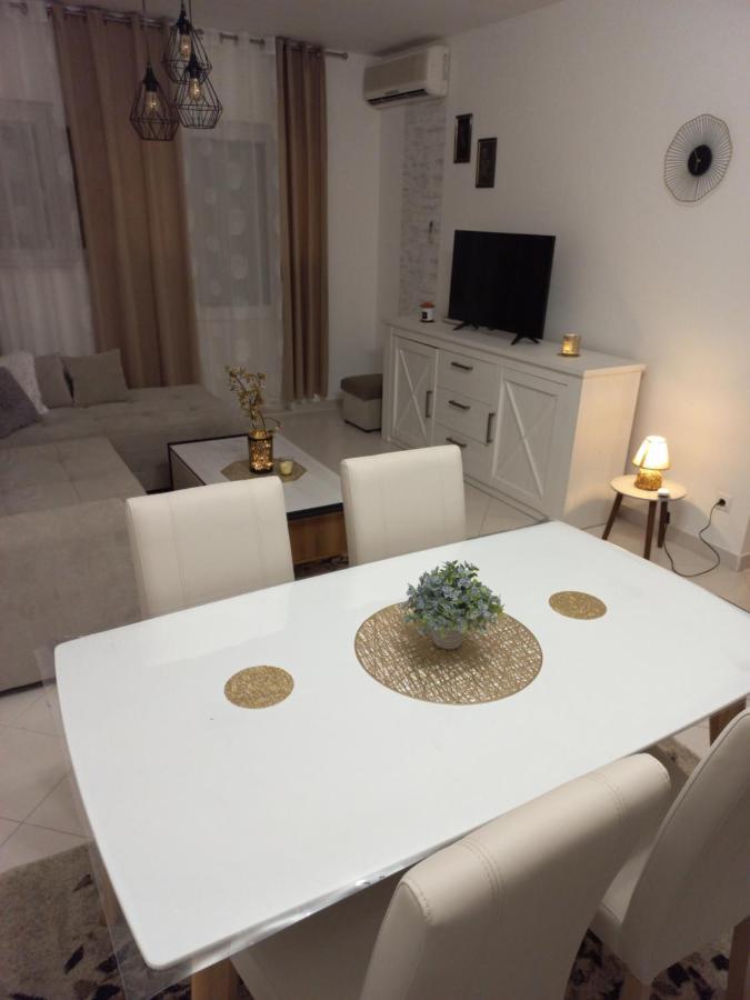 Apartman Pontis Okrug Gornji Trogir Exterior photo